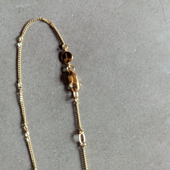 Missoma x Lucy Williams Gold Ridge Cross Necklace - Picture 7 of 16